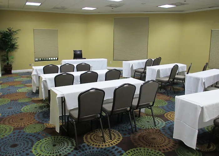 Holiday Inn - Fort Myers - Downtown Area By Ihg